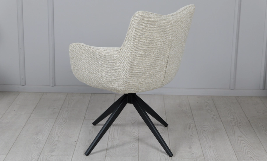 stilets-amsterdam-z-obertovym-mekhanizmom-bezhevyy-4